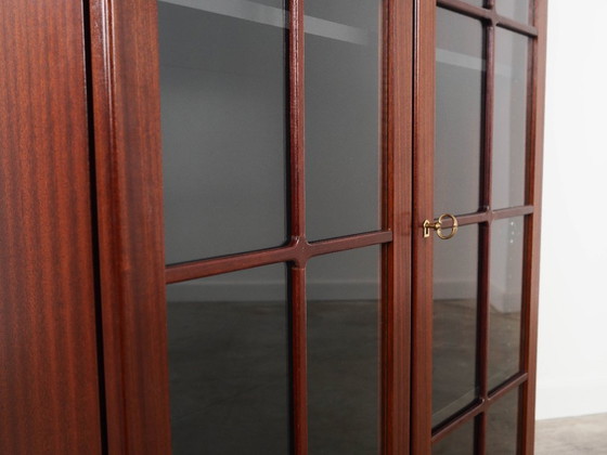 Image 1 of Vitrine en acajou, design danois, années 1970, fabriquée au Danemark