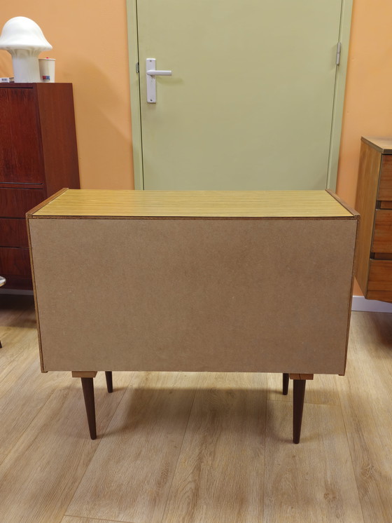 Image 1 of Vintage Display Cabinet Showcase Cabinet Small Cabinet Teak Veneer