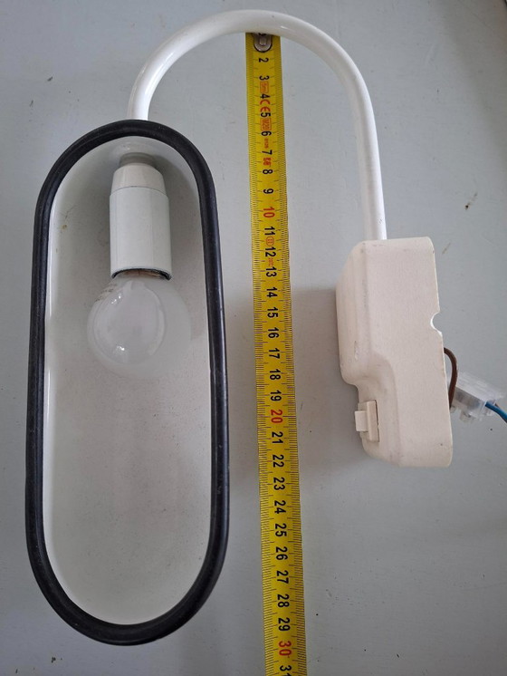 Image 1 of Vrieland vintage postmoderne wandlamp jaren ’80 design zwart/wit