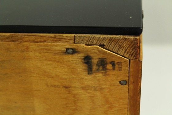 Image 1 of Par de mesitas de noche, década de 1960