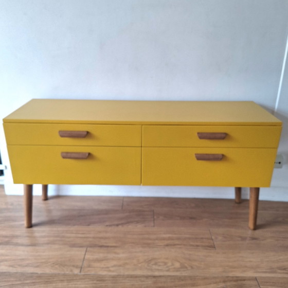 Image 1 of vintage dressoir