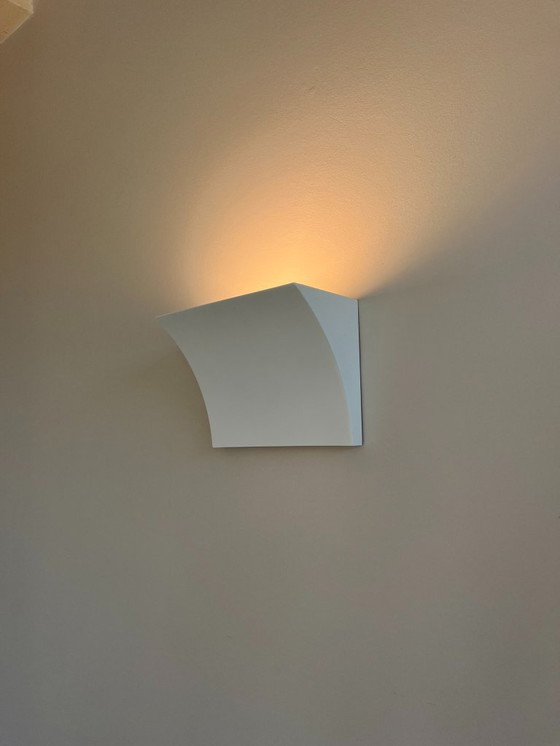 Image 1 of Flos Pochette wall lamp, white, used but in excellent condition