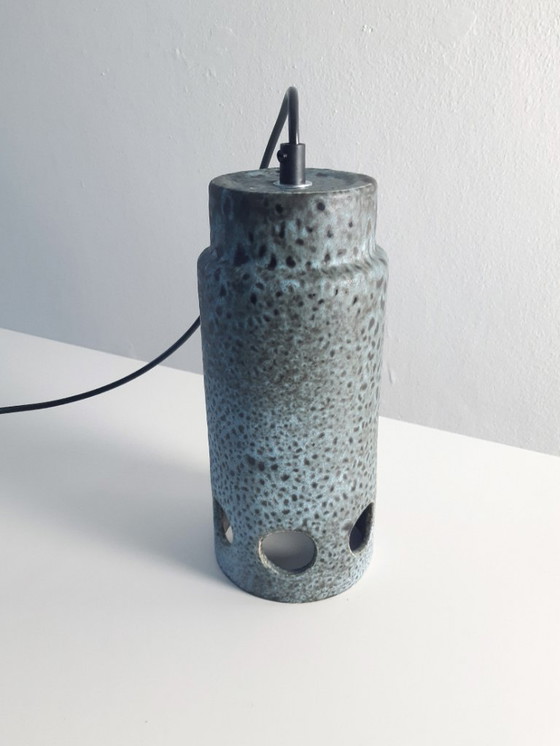 Image 1 of Lichtblauw met bruin gevlekte keramieken aardewerken vintage hanglamp, West Germany fat lava stijl, keramiek, aardewerk lamp