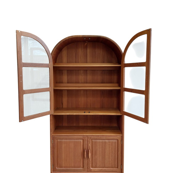 Image 1 of Vintage Dyrlund display cabinet, arched cabinet with lighting