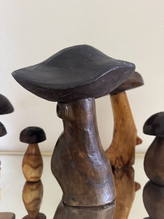 Image 1 of Decoratieve houten paddenstoelen