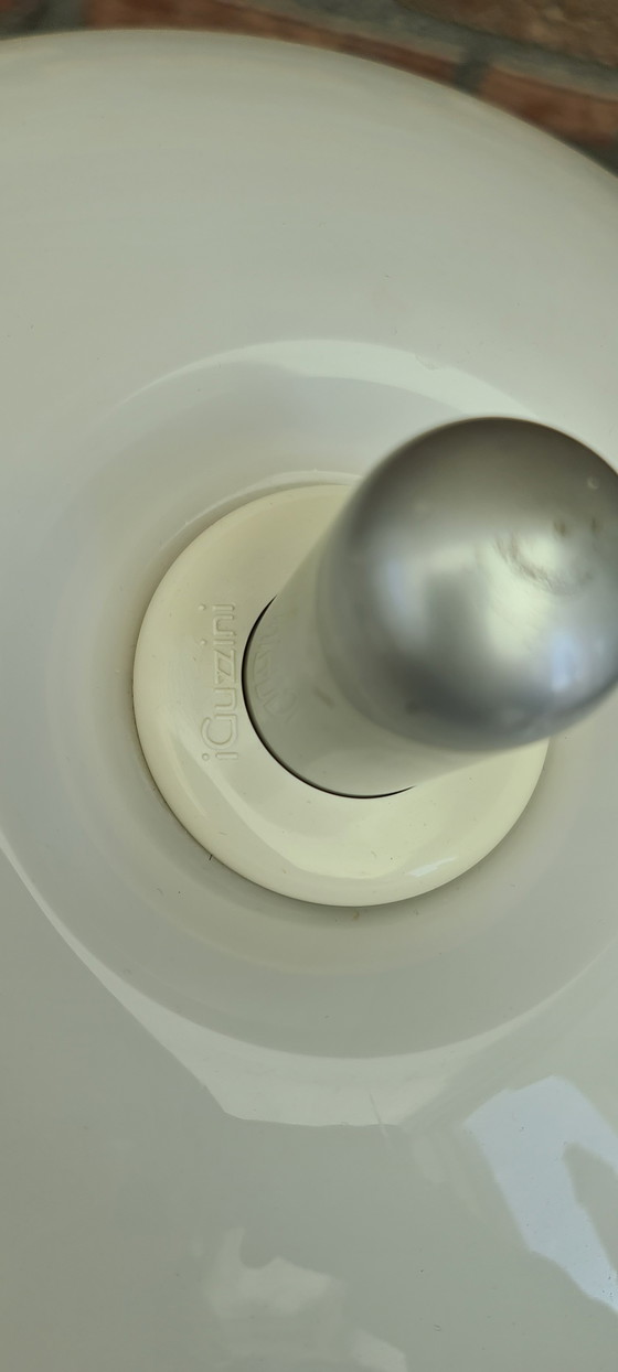 iGuzzini Pilzlampe '70 – Tischlampen, Metal, Plastic (photo 8 of 8)