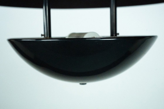 Image 1 of Lampada a sospensione nera vintage anni '90 con paralume in vetro. Italia