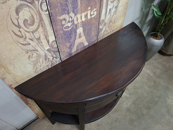 Image 1 of Klassieke halfronde sidetable, wandconsole, haltafel afm.111x40cm en 70cm hoog.