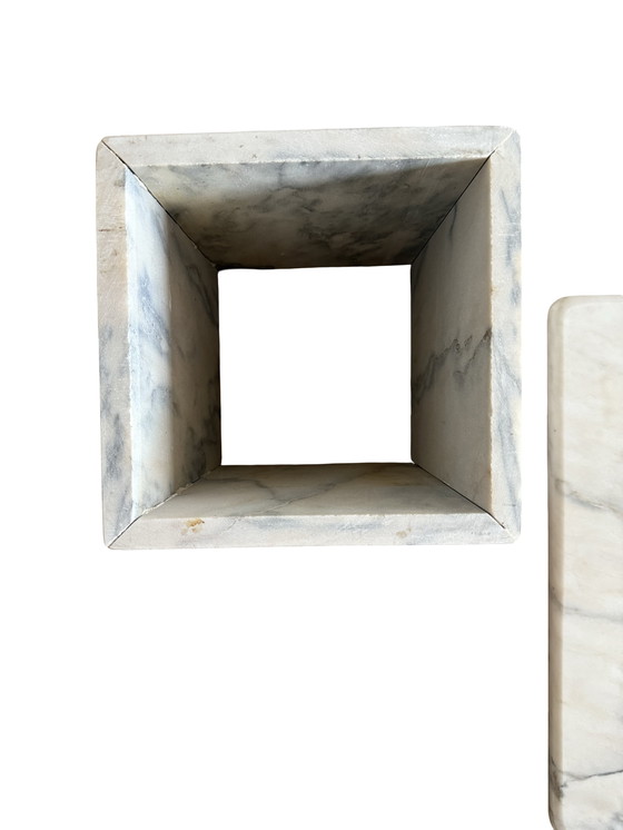 Image 1 of Vintage Bianco Carrara marmeren nesting tables, Italië 1960