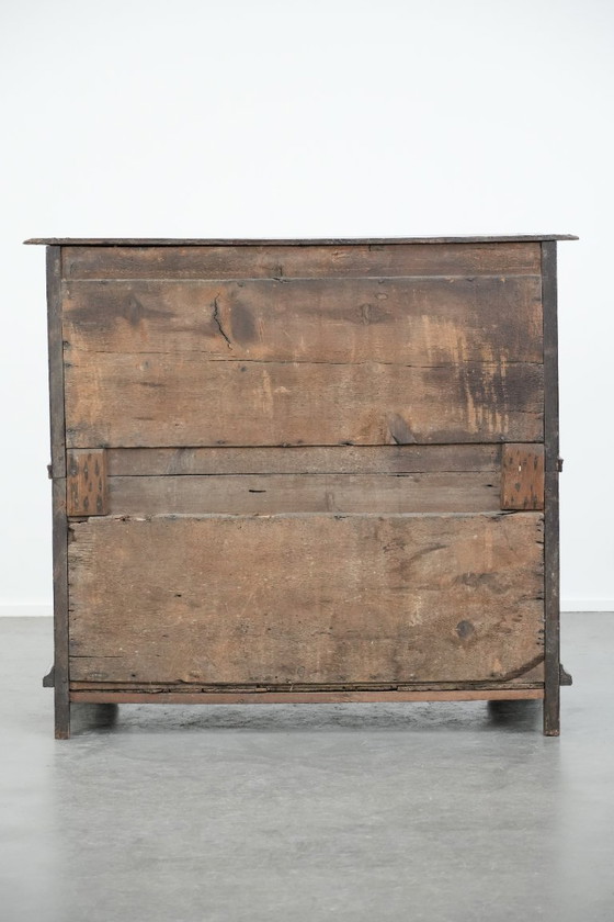 Image 1 of Rare English antique 2-door cabinet from the early 18th century with ball feet