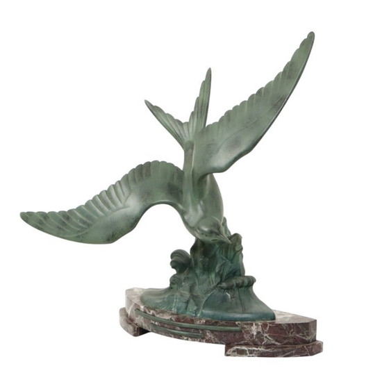 Image 1 of Sculpture Art Déco représentant une mouette sur socle en marbre