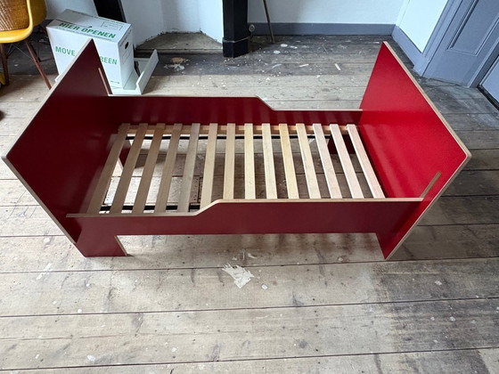 Image 1 of Lit Nils Holger Moormann contreplaqué de bouleau rouge