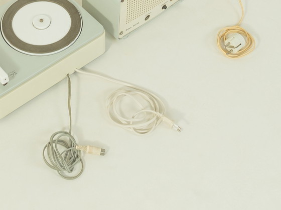 Image 1 of BRAUN Radio SK 25 & record player PCS 4 