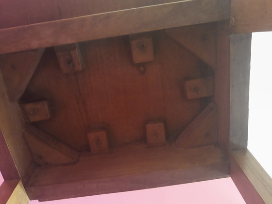 Image 1 of Colonne-pilier Art Déco de l'école d'Amsterdam, en chêne ancien de 130 cm de haut.