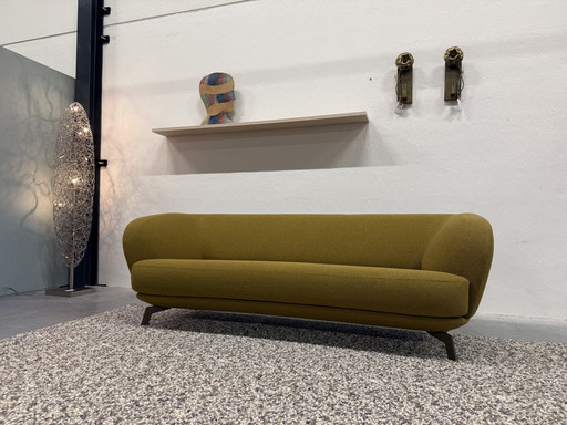 Leolux Flint Sofa 3 Seater Tama fabric Gold 218