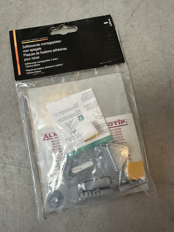 Image 1 of Miroir conique vintage à suspendre - Knitter Duro