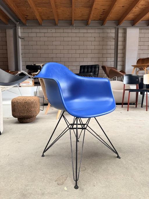 Vitra Eames DAR chair, Charles e Ray Eames