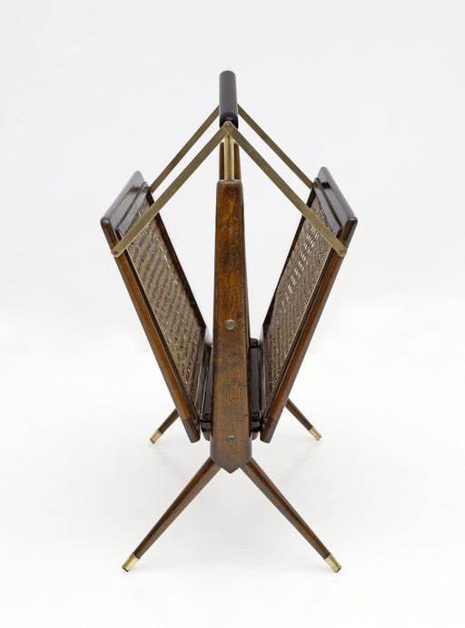 Cesare Lacca Mid-Century Modern Italian Wicker and Brass Magazine Rack, 1950s