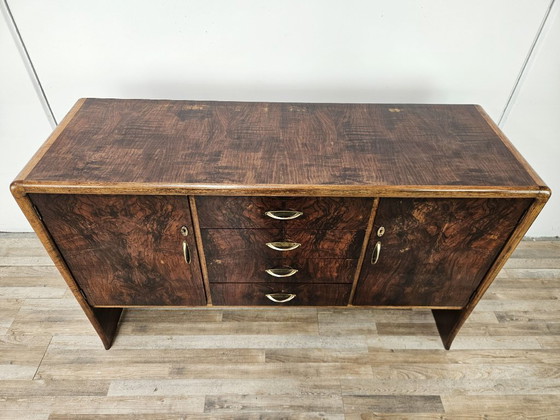 Image 1 of Art Deco dressoir in walnoot en licht walnoot.