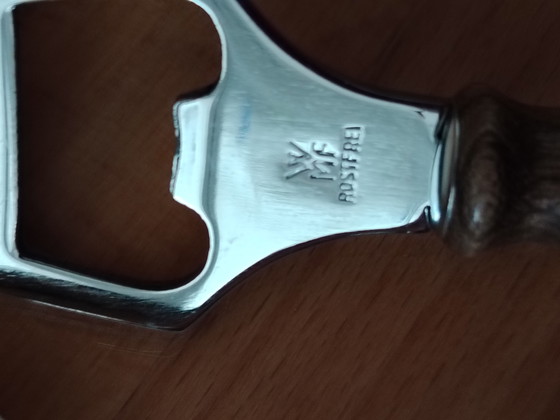 Image 1 of WMF Burgundy saladebestek en flesopener/doppenopener, retro, vintage, houten handvatten