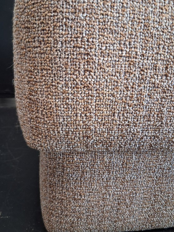 Image 1 of Stool Fungo