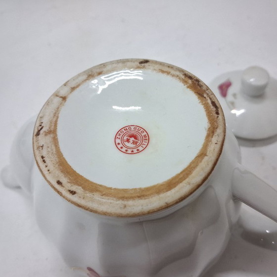 Image 1 of Vintage Chinese porseleinen theepot