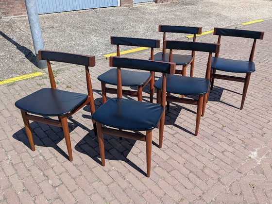 Image 1 of Zeldzame Deens Design 'Longette' Eetkamersuite van Hans Olsen voor Frem Røjle – 6 Nestbare Stoelen