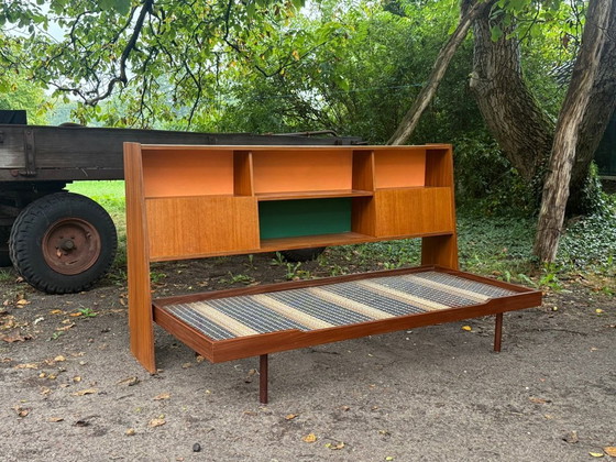 Image 1 of vintage daybed met ombouw pastoe stijl