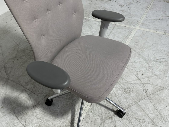 Vitra ID Trim L Chefsessel – Antonio Citterio – Neuwertiger Zustand – Kopfstütze & Aluminium – Bürostühle (photo 6 of 7)