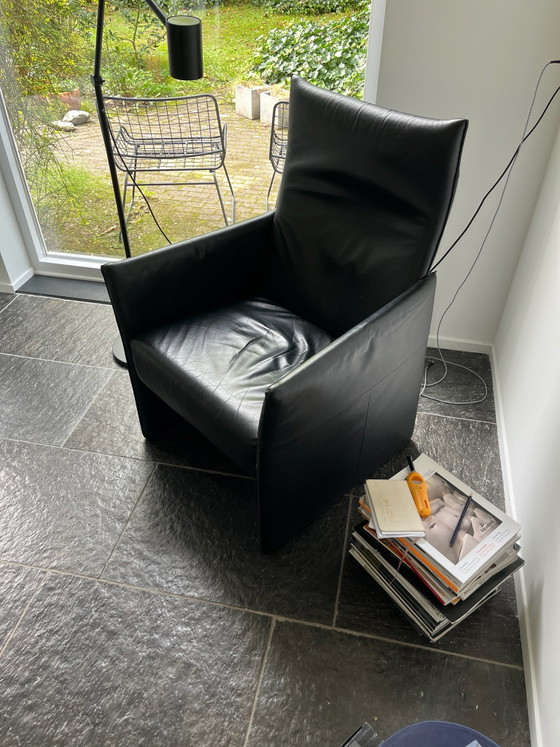 Leather Armchair Bijenkorf (photo 5 of 5)