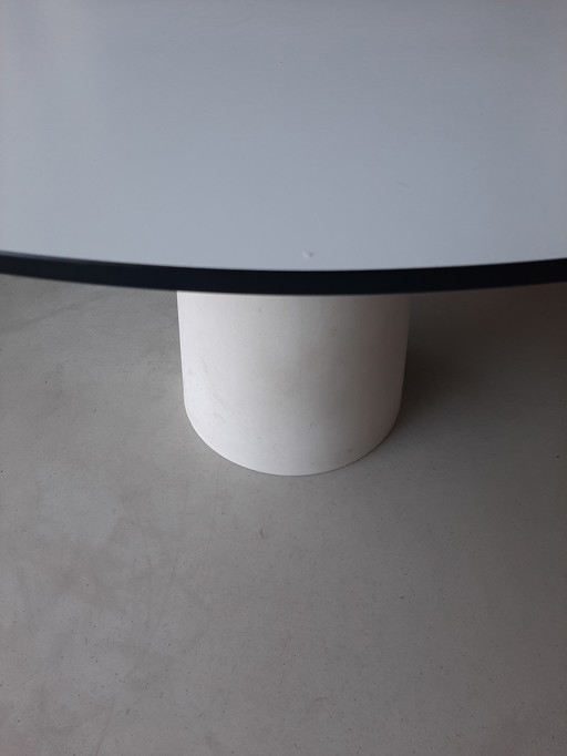 Moooi dining room table