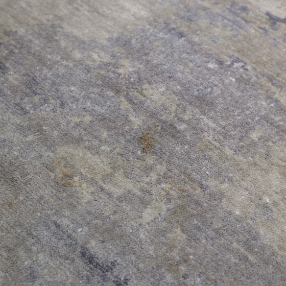 Image 1 of Sartori Nika rug - 306x250