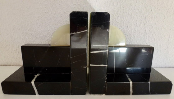 Image 1 of Art Deco boekensteunen.