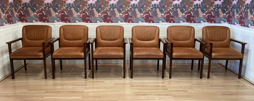 Suite de 6 Fauteuils Cuir "Design 1960"