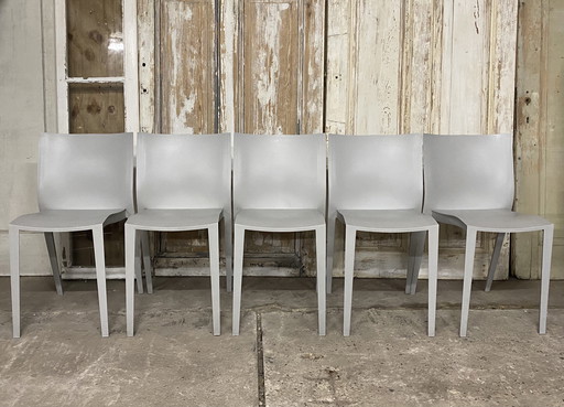 Silla 5x Slick Slick, gris, diseñada por Philippe Starck para xO,