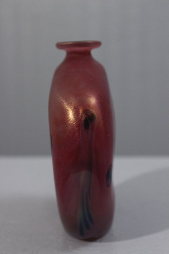 Image 1 of Michèle Luzoro in Biot, iridescent glass lentil vase, 1984