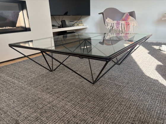 Image 1 of “Original B&B Italia Alanda Coffee Table by Paolo Piva – 100x100 – 1980s”