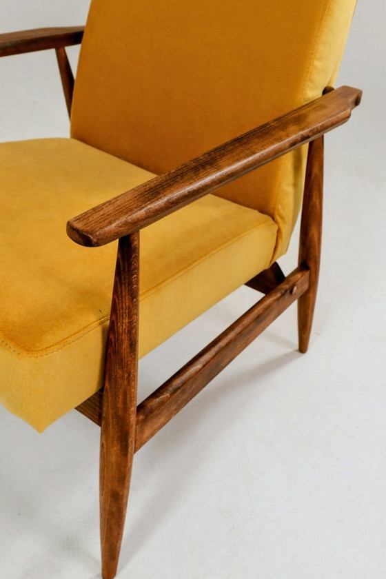 Image 1 of Fauteuil lounge vintage en velours jaune mangue, design milieu du siècle, années 1960