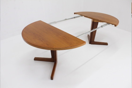 Table de salle à manger ronde extensible vintage danoise – Tables de salle à manger, Bois (photo 5 of 6)