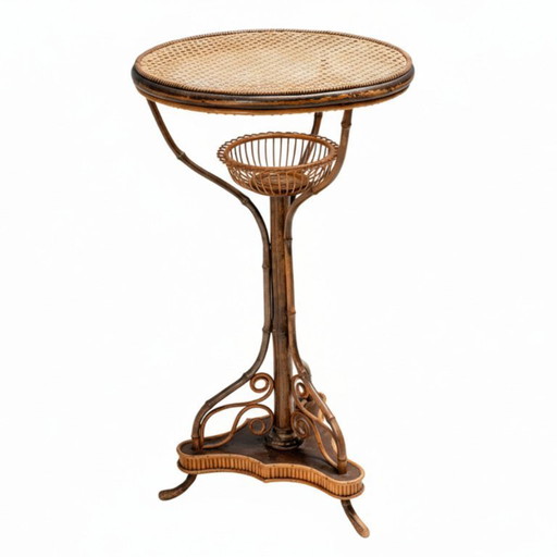 Table piédestal Art nouveau en bois courbé et rotin, Europe centrale, vers 1900-1925