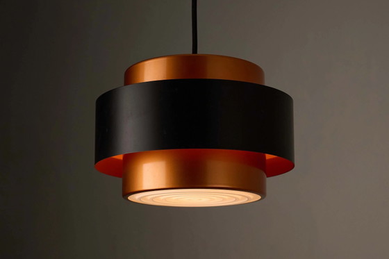 Suspension "Juno" en cuivre et noir par Jo Hammerborg pour Fog & Mørup, 1963, Plafonniers, Métal, Plastique (photo 3 sur 8)