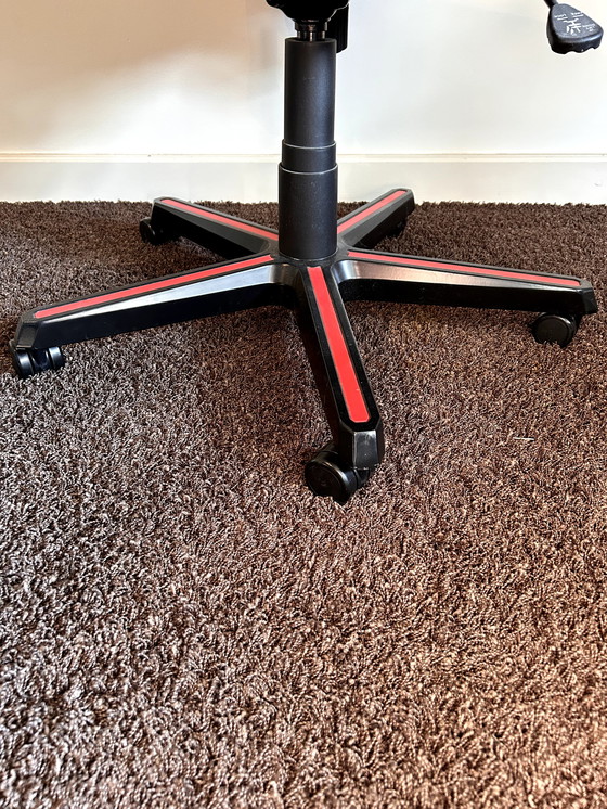 Image 1 of DXRacer Game Chair