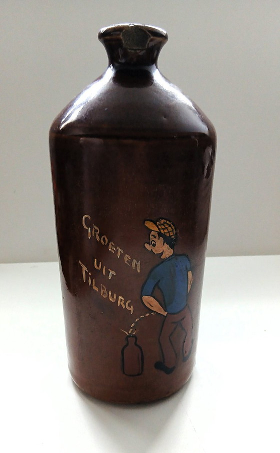 (W042) Brocca in ceramica vintage “Saluti da Tilburg” – Umorismo da brocca-pisciatore con Cin cin! (photo 7 of 8)