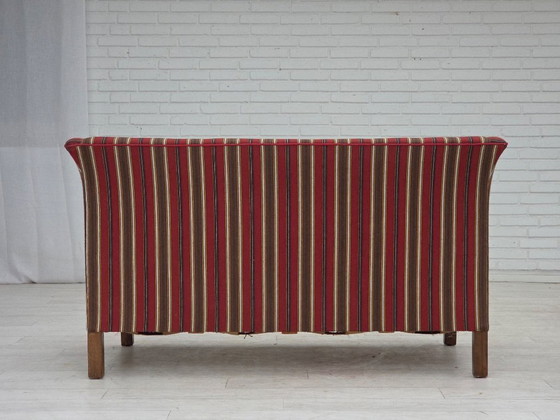 Image 1 of Dänisches 2-Sitzer-Sofa aus den 1960er Jahren, gestreift, rot/mehrfarbig, Möbelwolle