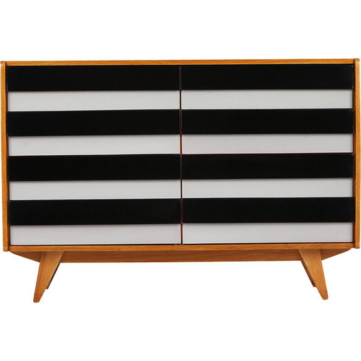 Credenza vintage in legno U-453 di Jiri Jiroutek per Interier Praha, Cecoslovacchia 1960