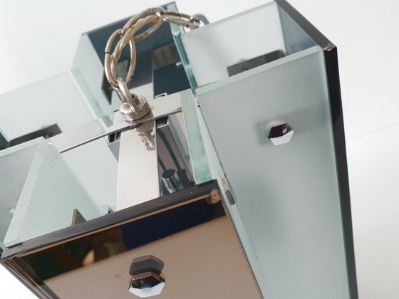 Image 1 of Italiaanse vintage kroonluchter uit de jaren 70 van glas en spiegelglas, Fontana Arte 70s.