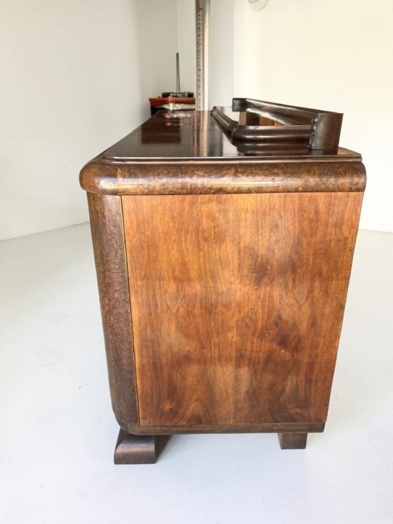 Image 1 of Art Deco Sideboard Nussbaum 1930 mit Marmor Servierplatte – Vintage Bar Cabinet, Burl Walnut Credenza, Luxury Statement Piece