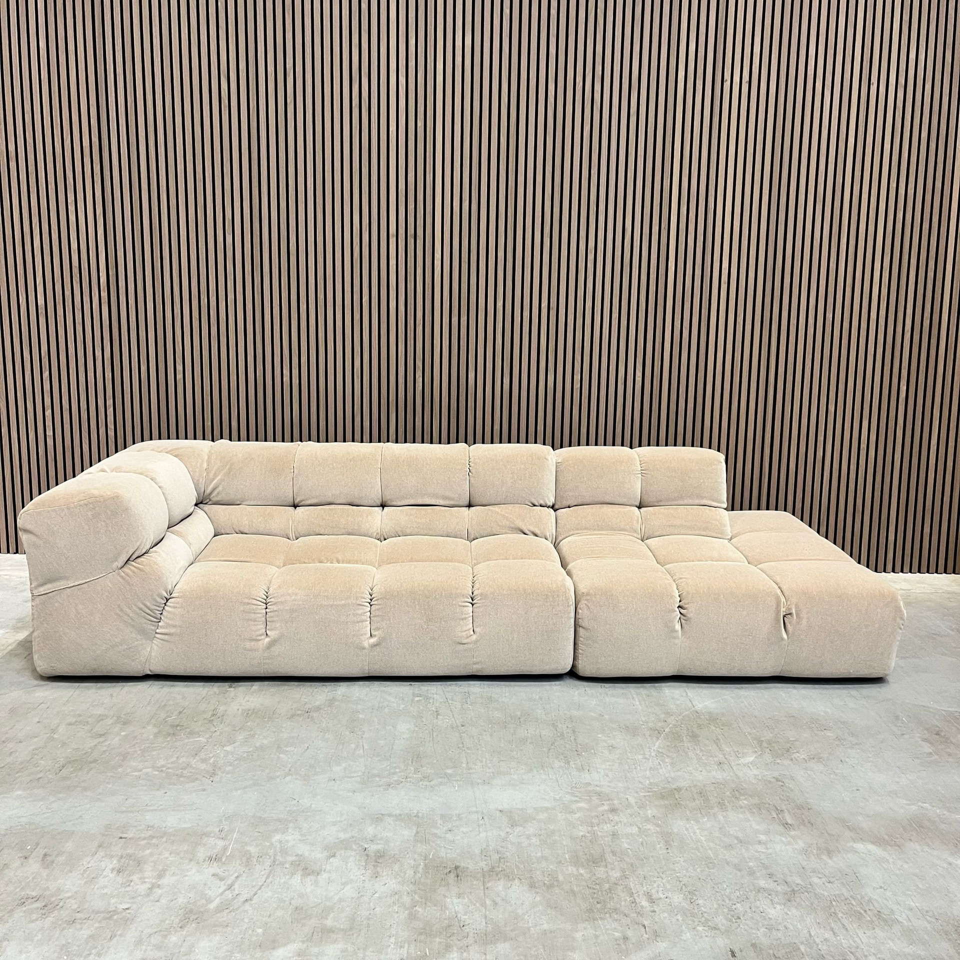 Vintage Modular Sofas | Whoppah