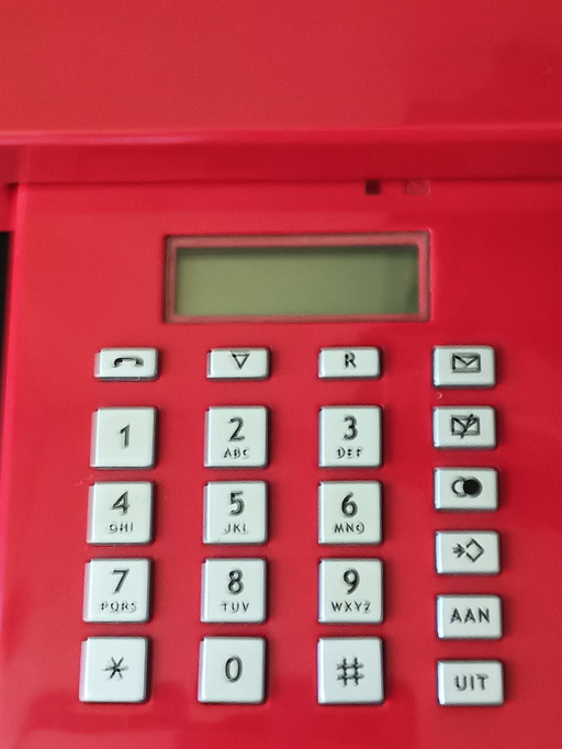 Signal red Jan de Bouvrie Telephone