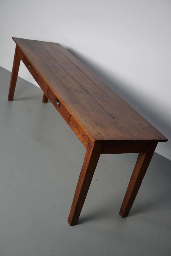 Image 1 of Tavolino o scrivania rustica francese d'epoca in pino, anni '50